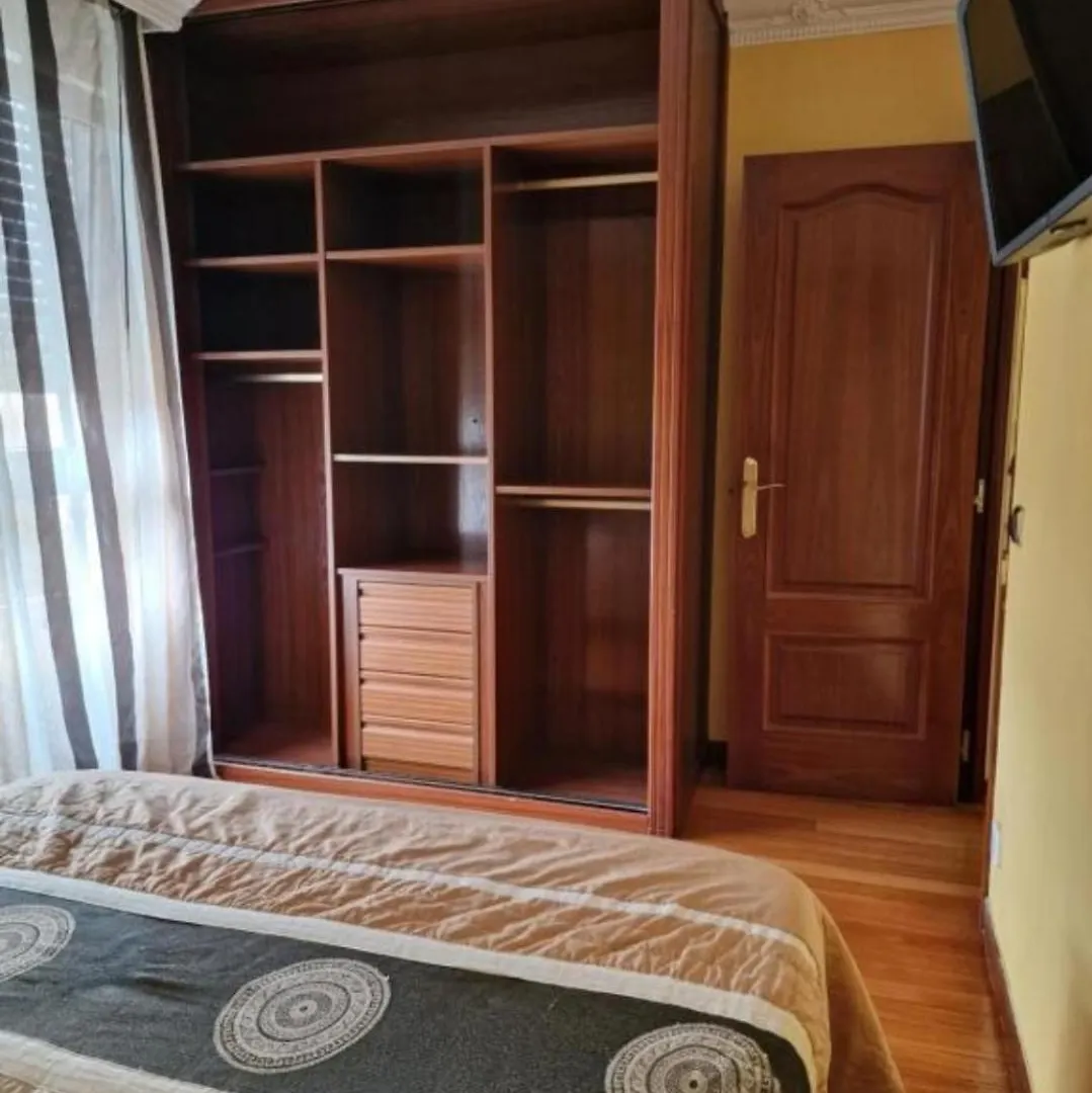 Habitacion Los Robles Santander 0*,  Spain